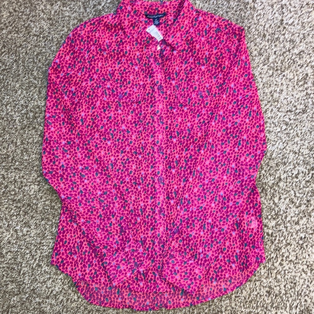 NWT American Eagle button up chiffon top